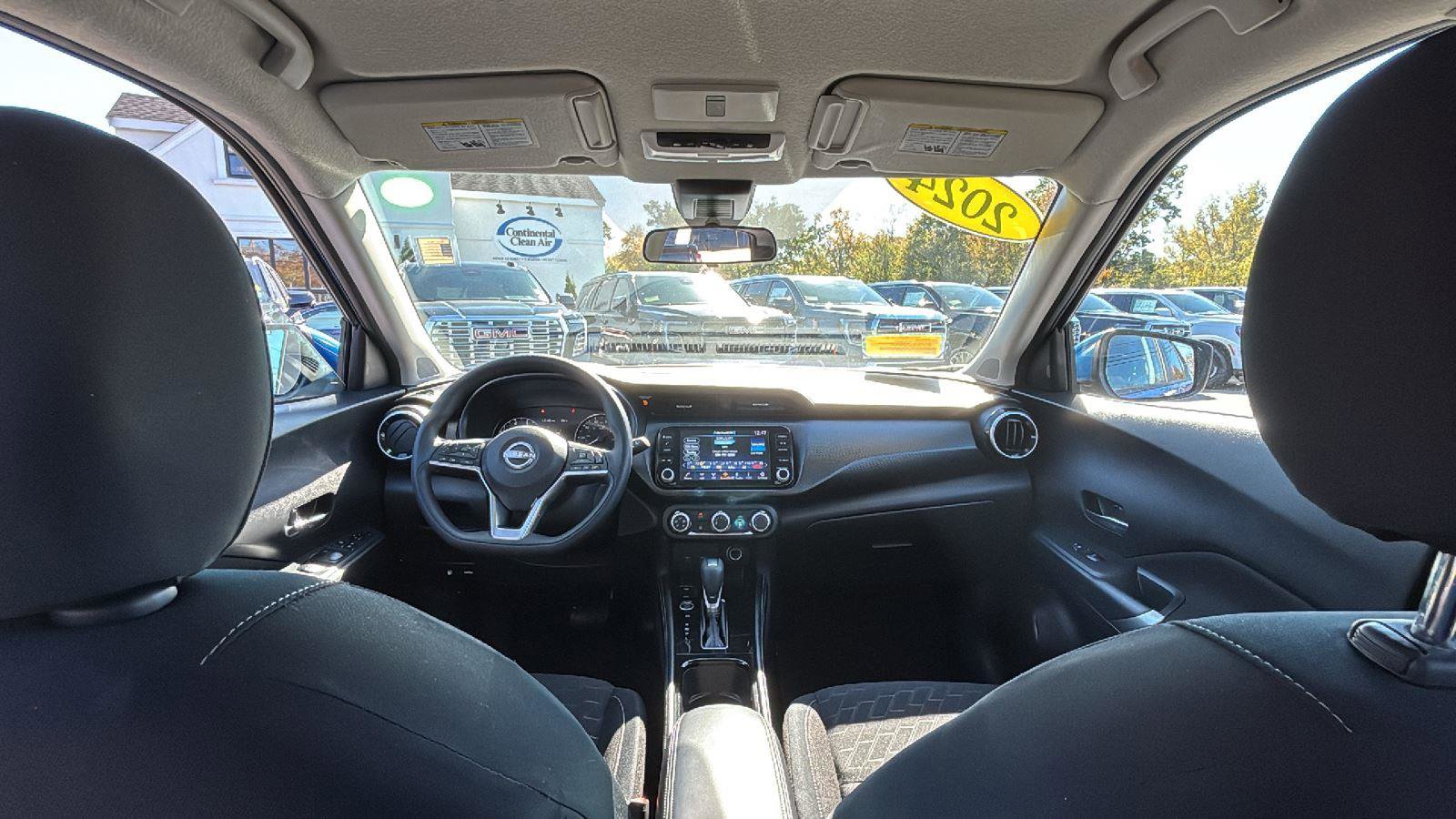 Used 2024 Nissan Kicks SV image 25