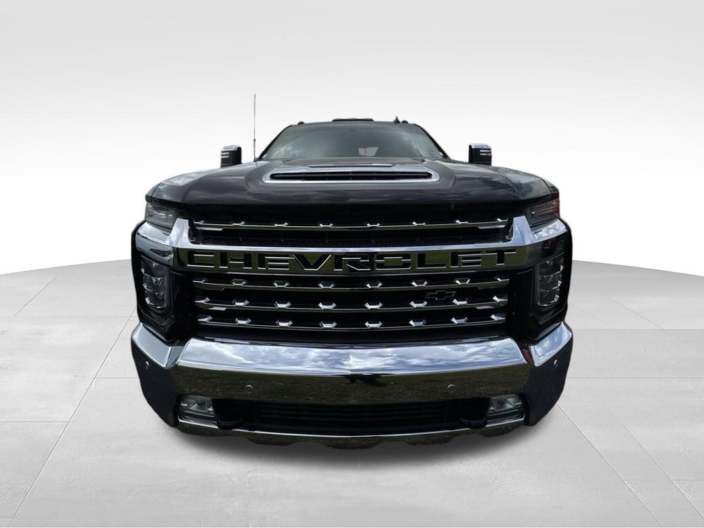 Used 2020 Chevrolet Silverado 3500 LTZ w/ LTZ Plus Package AWD/4WD image 11
