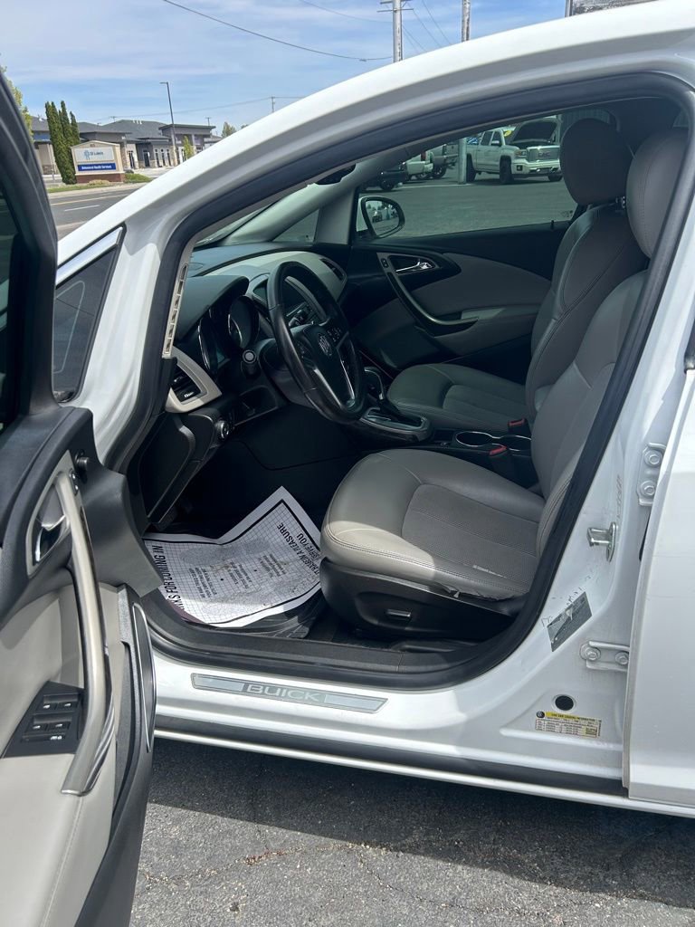 Used 2014 Buick Verano Convenience FWD image 13