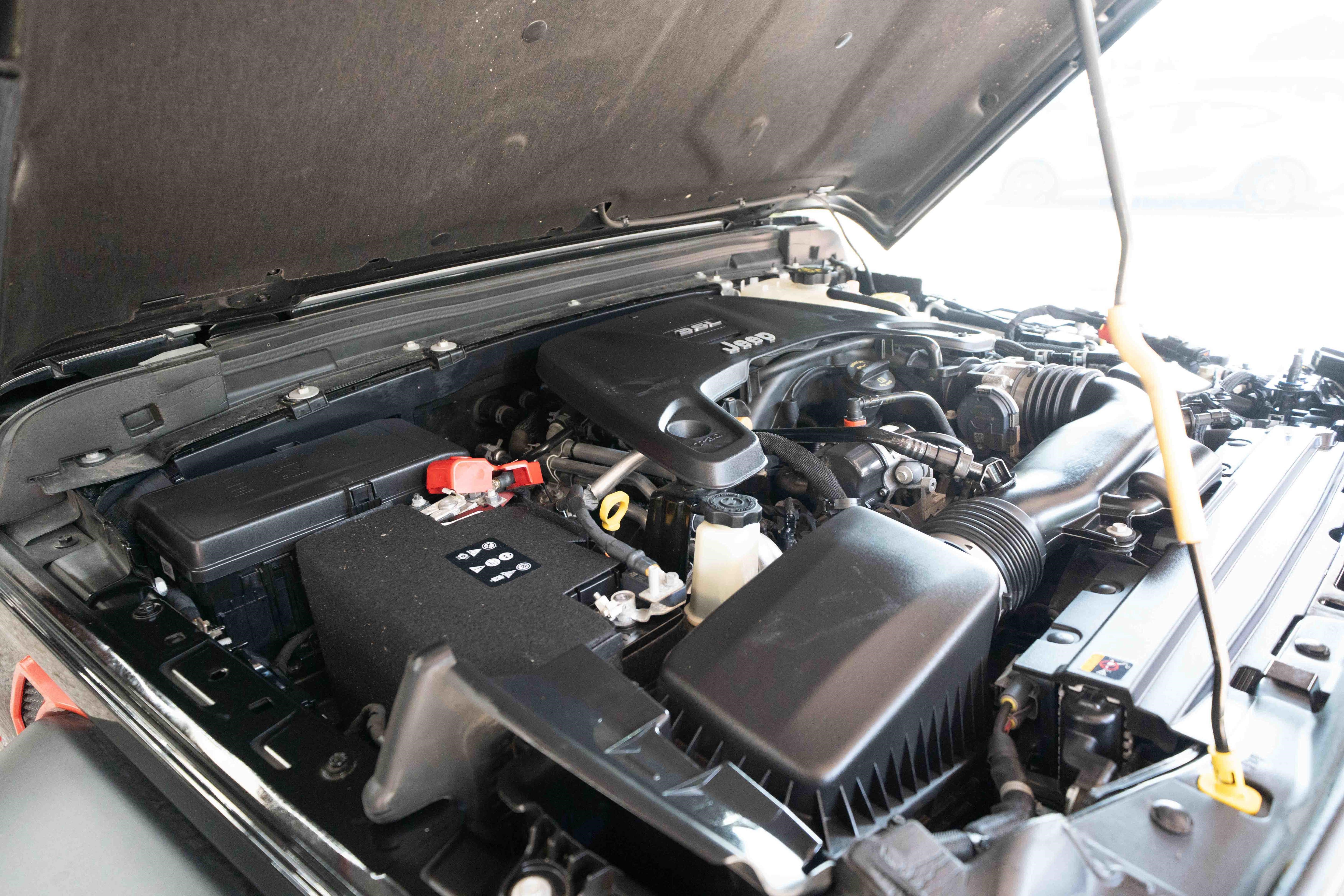 Used 2021 Jeep Wrangler Unlimited Sport AWD/4WD image 32