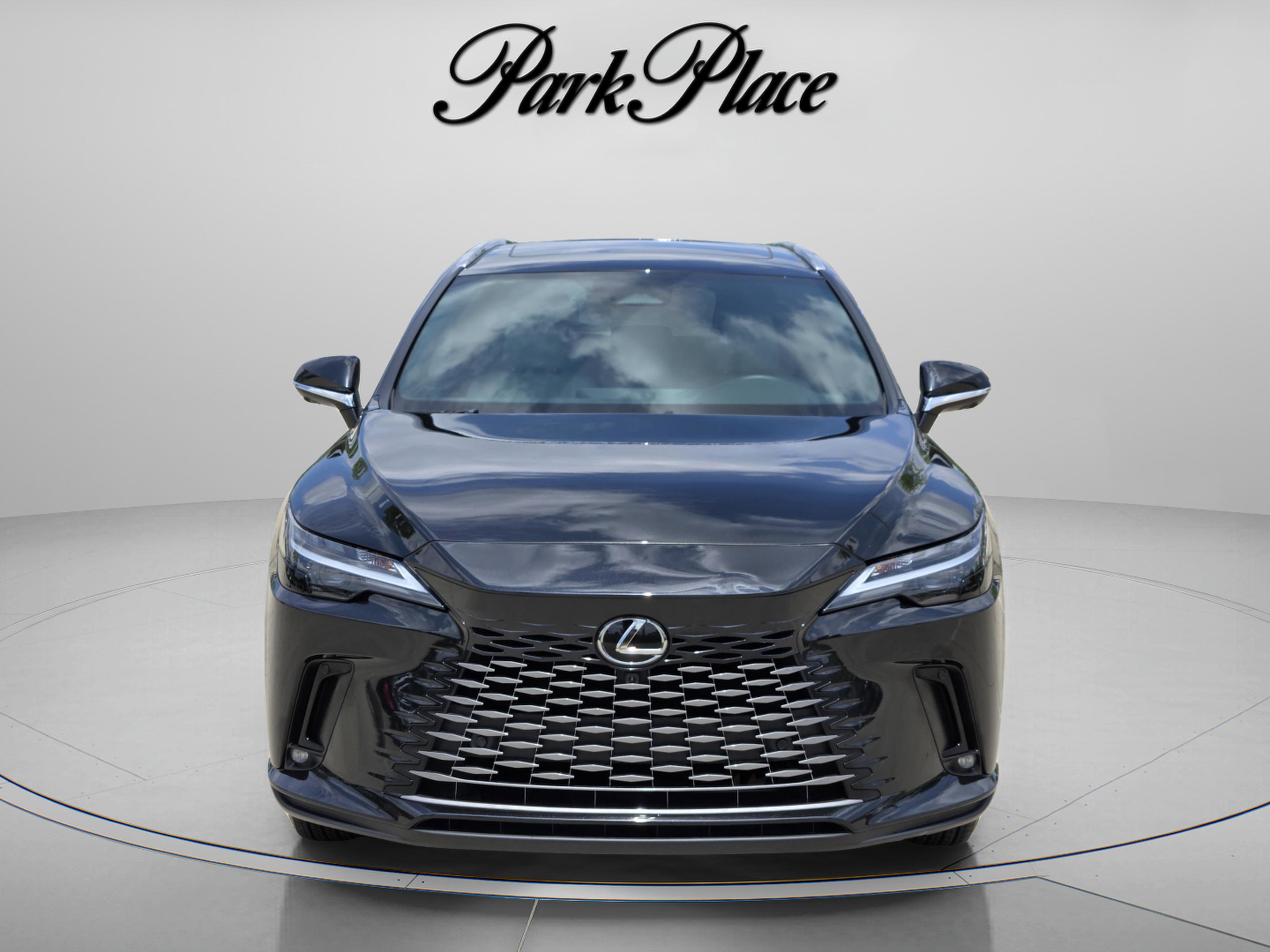 Used 2025 Lexus RX 350 Premium w/ Convenience Package FWD image 8