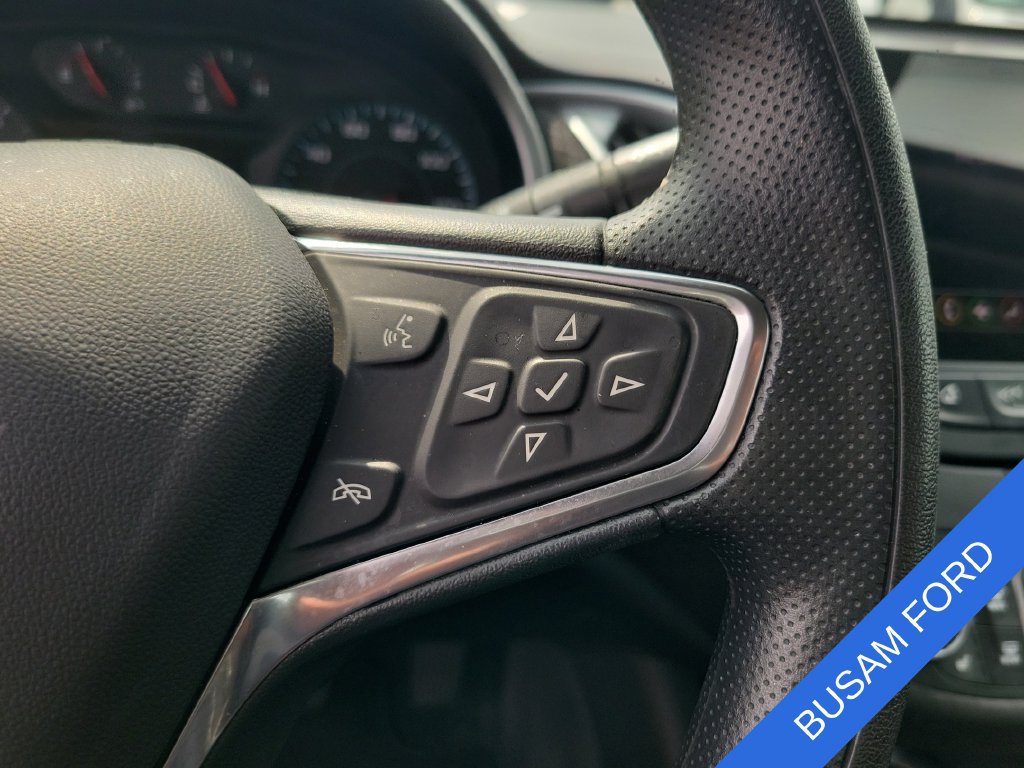 Used 2024 Chevrolet Malibu LT FWD image 18