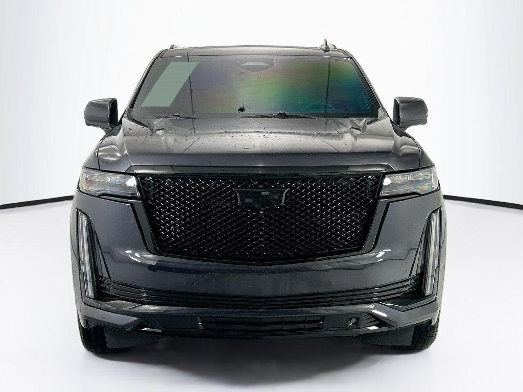 Used 2023 Cadillac Escalade Sport Platinum w/ Heavy-Duty Trailer Package AWD/4WD image 2