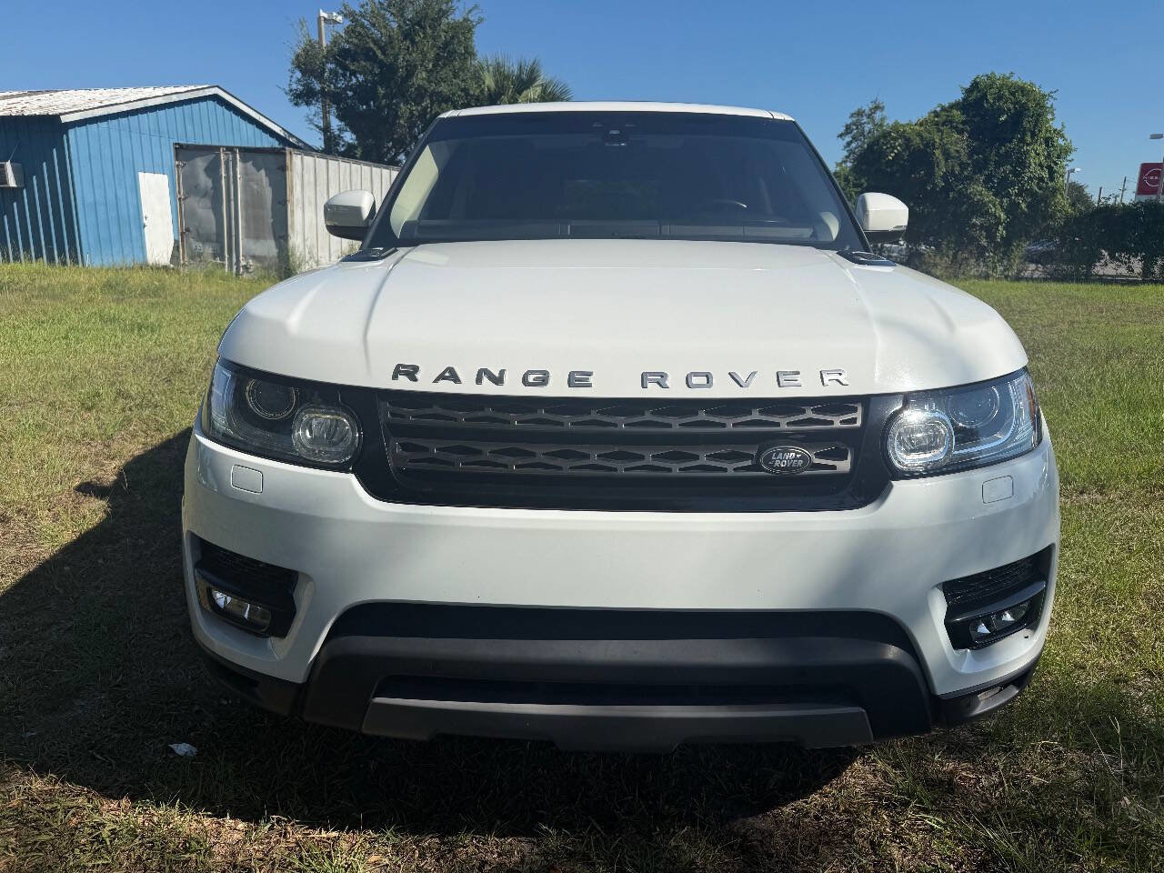 Used 2017 Land Rover Range Rover Sport SE image 6