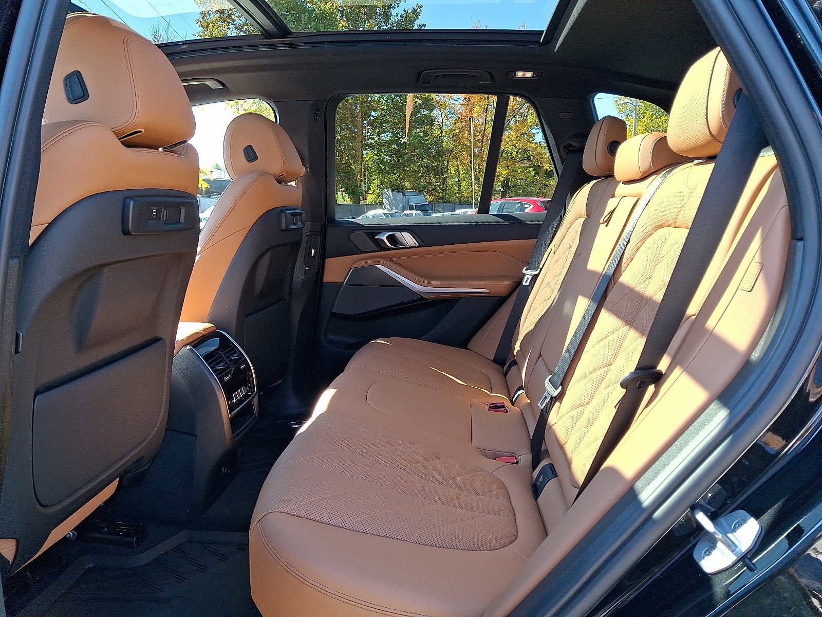 Certified 2023 BMW X5 xDrive40i w/ M Sport Package image 10