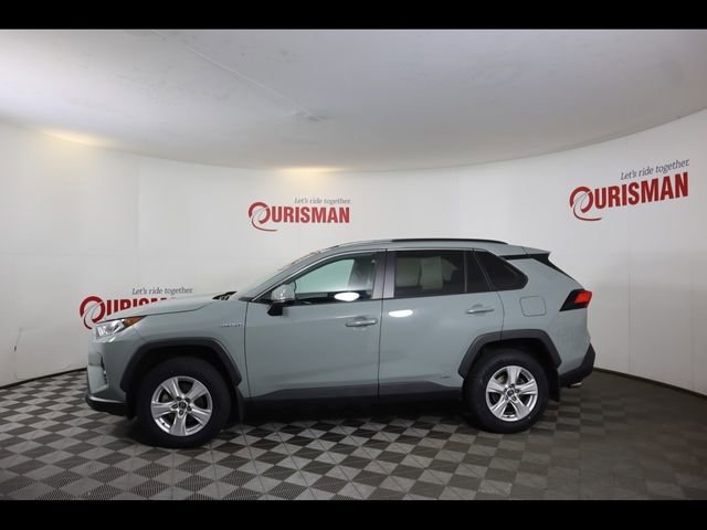 Used 2020 Toyota RAV4 XLE w/ All Weather Liner Package AWD/4WD image 8