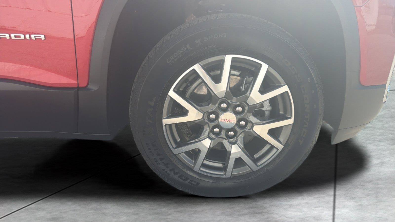 Used 2023 GMC Acadia SLE w/ Driver Convenience Package FWD image 27