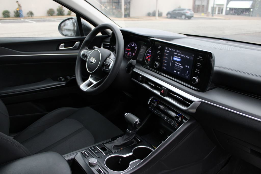 Used 2021 Kia K5 LXS image 23
