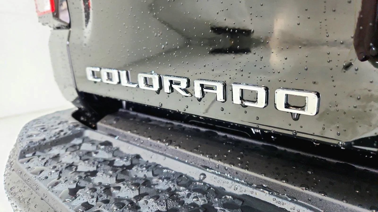 Used 2025 Chevrolet Colorado W/T w/ WT Custom Package AWD/4WD image 33