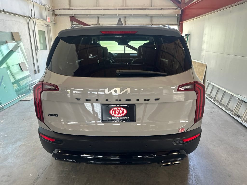 Used 2022 Kia Telluride SX w/ Nightfall Edition Package AWD/4WD image 4