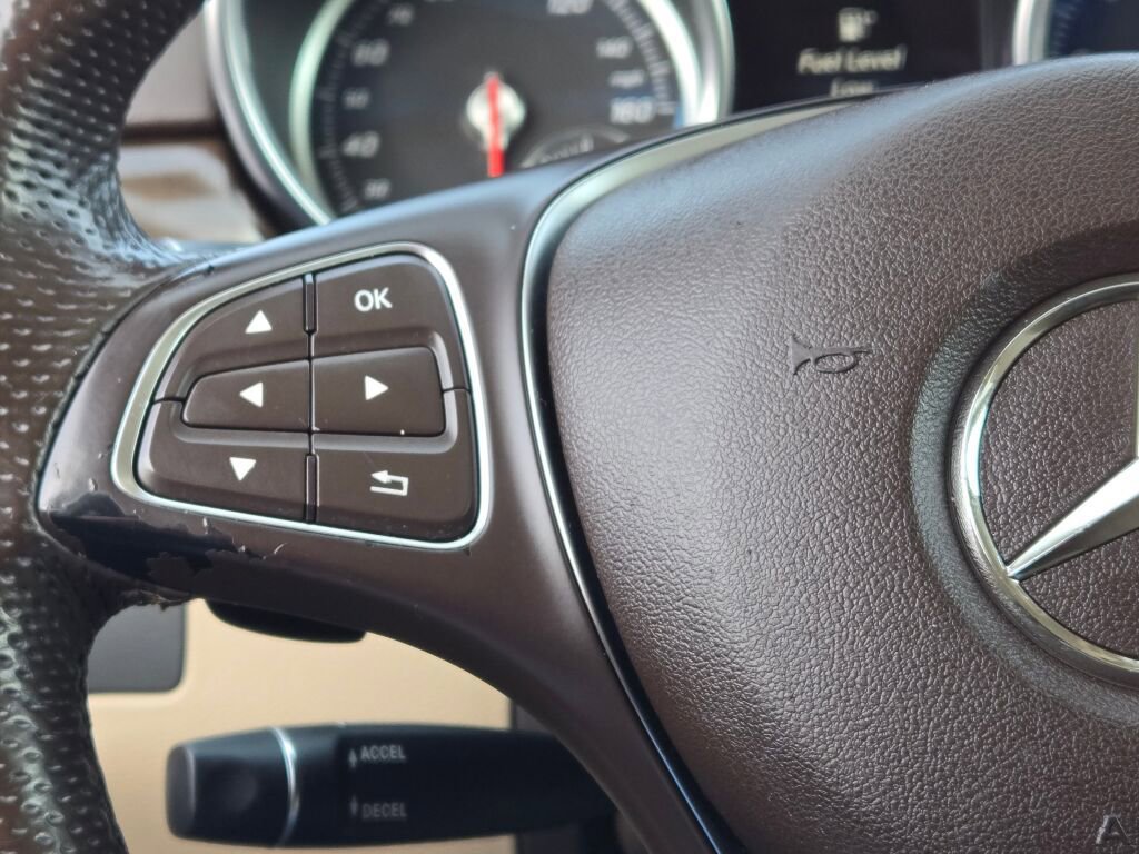 Used 2018 Mercedes-Benz GLE 350 4MATIC image 47