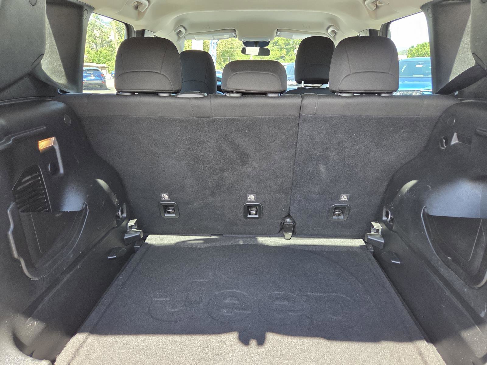 Used 2020 Jeep Renegade Sport AWD/4WD image 17