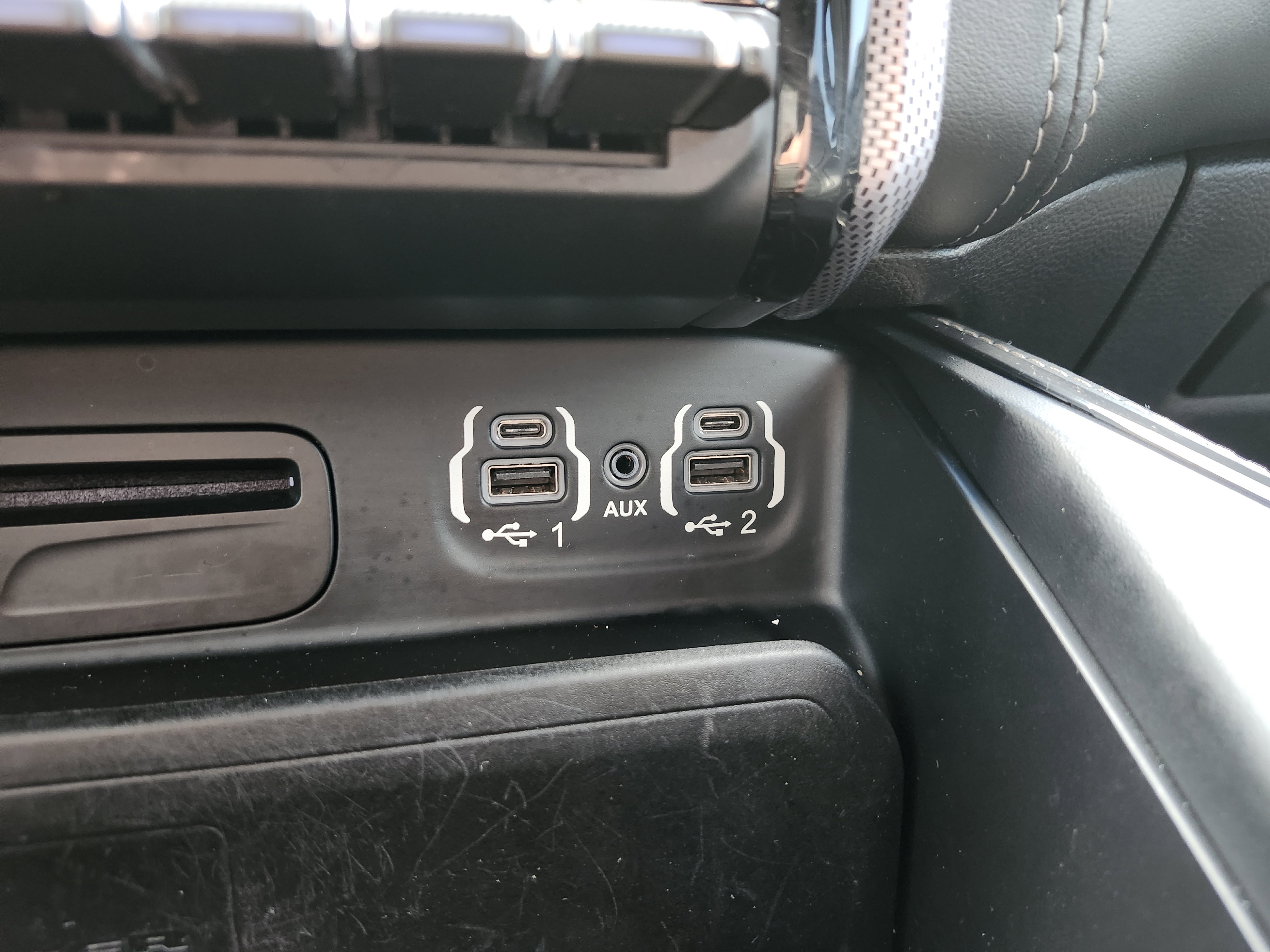 Used 2019 RAM 1500 Limited image 11