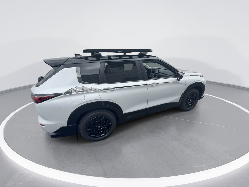 New 2026 Mitsubishi Outlander AWD image 9