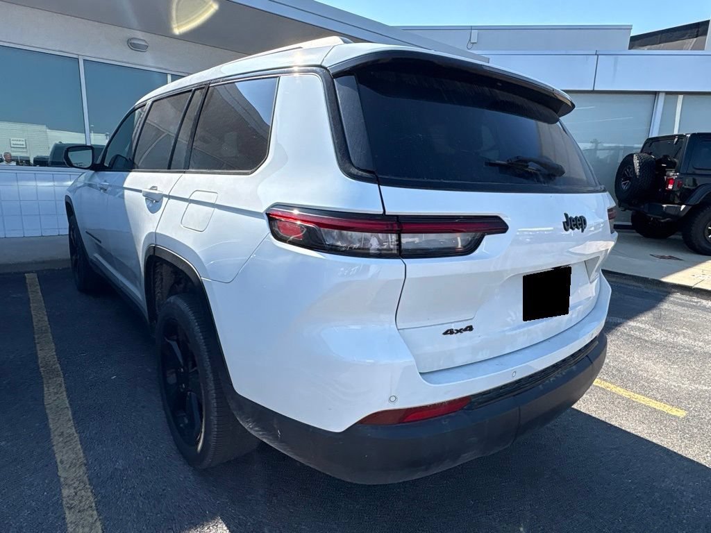 Certified 2023 Jeep Grand Cherokee L Altitude AWD/4WD image 4
