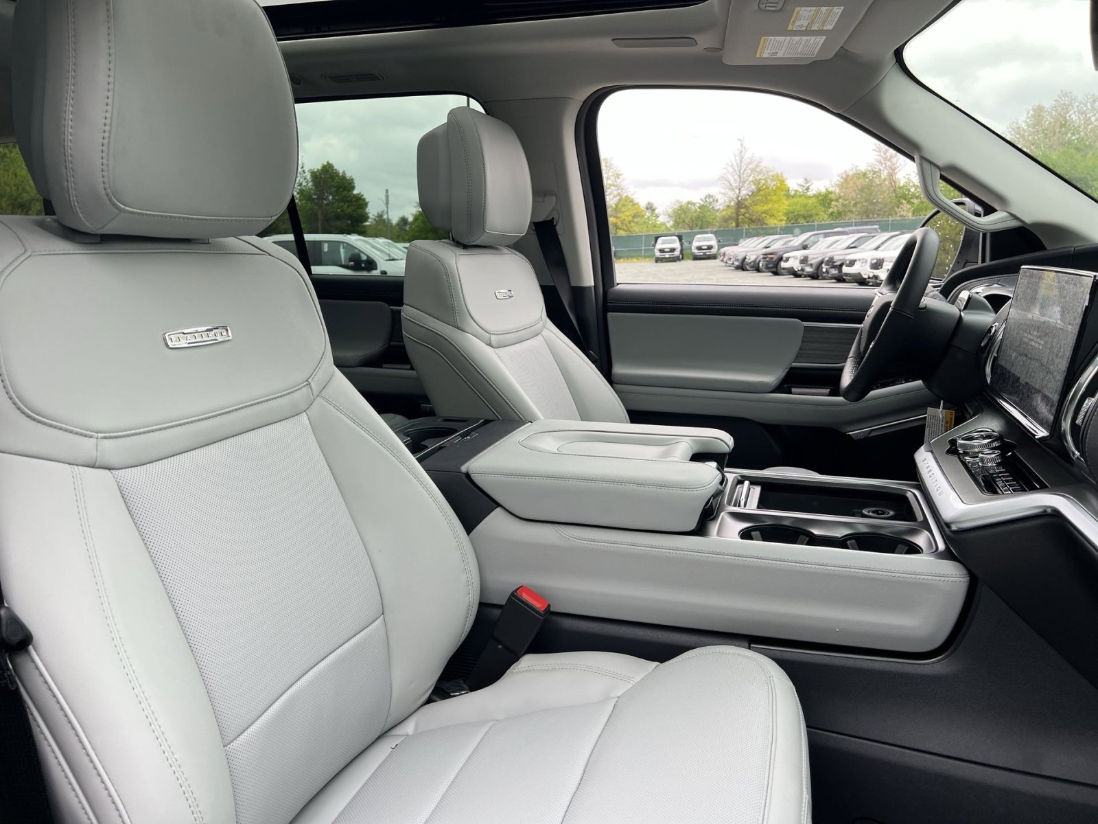 New 2026 Ford Expedition Platinum AWD/4WD image 28