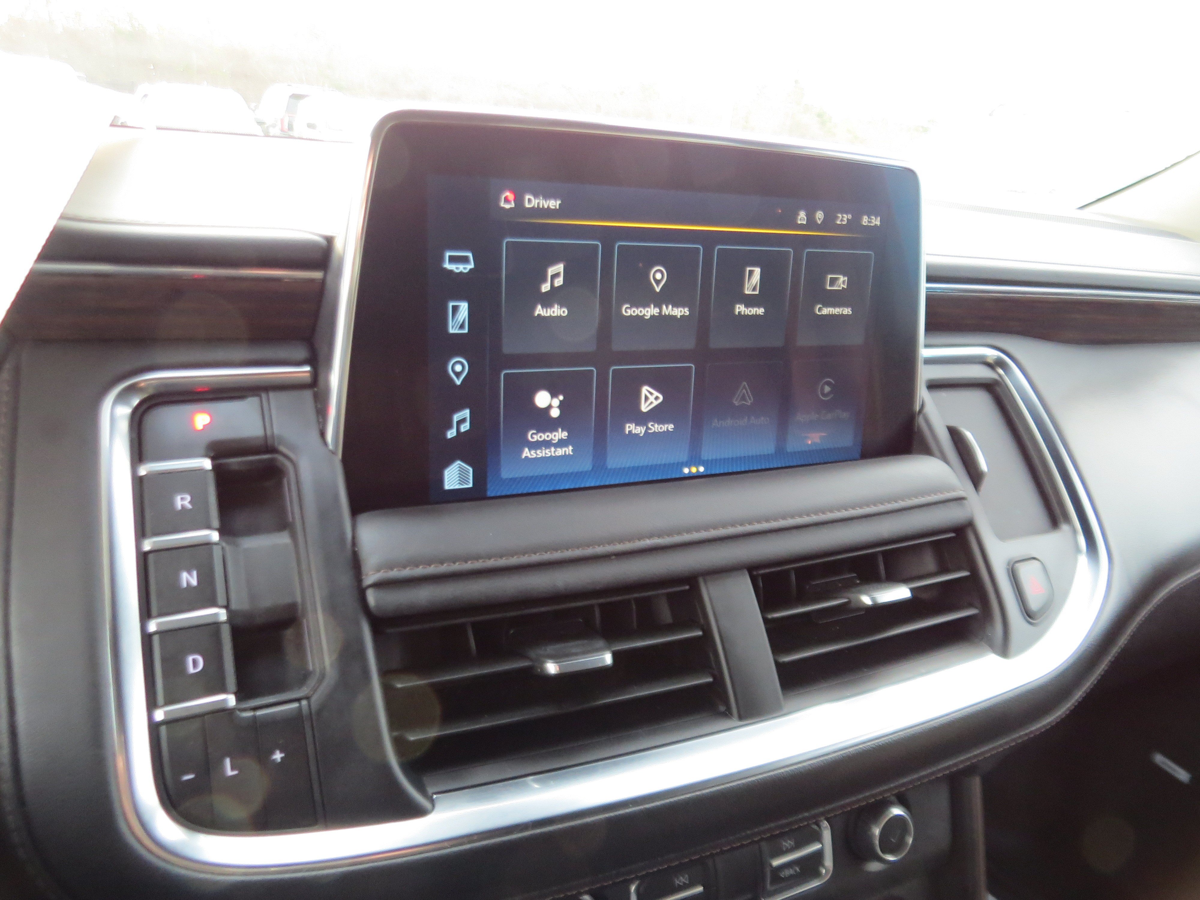 Used 2023 Chevrolet Suburban High Country RWD image 24