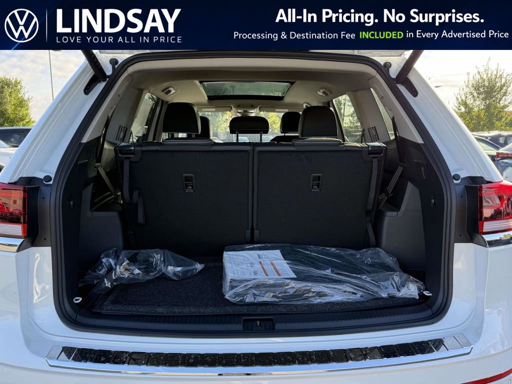 New 2026 Volkswagen Atlas SEL Premium R-Line image 11