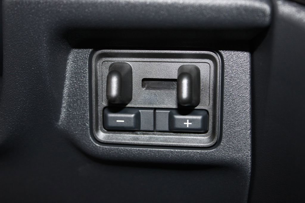 New 2026 Ford Expedition Active image 44