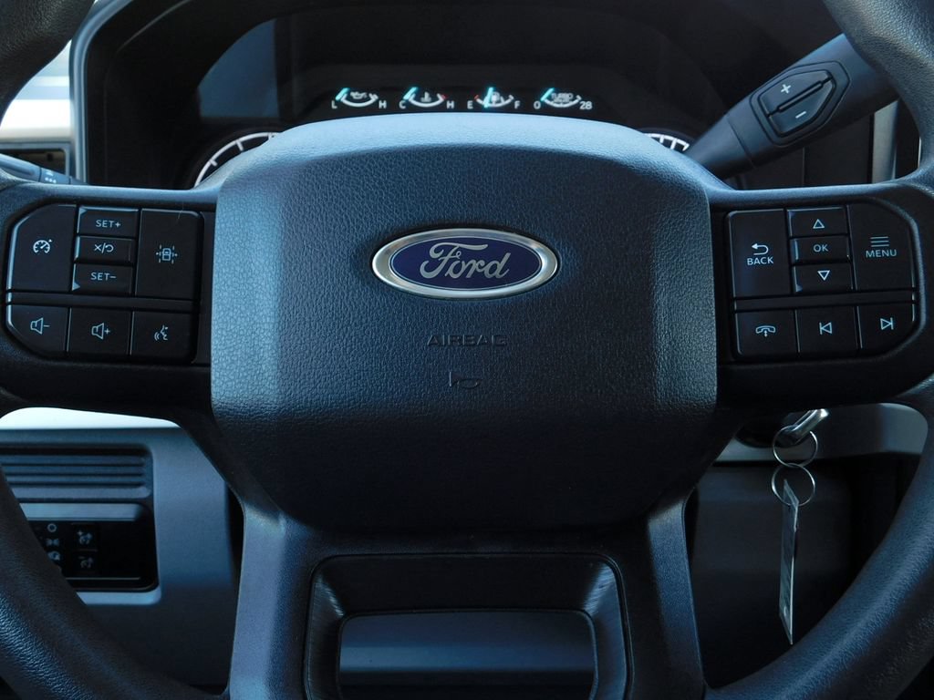 Used 2023 Ford F550 4x4 Regular Cab Super Duty image 53