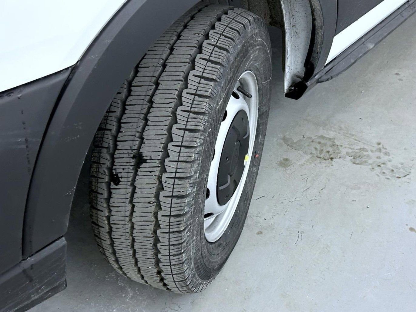 New 2026 Ford Transit 350 XL RWD image 21