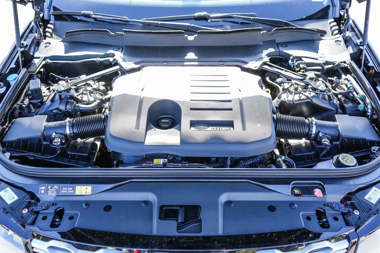 New 2026 Land Rover Discovery Limited Edition image 25