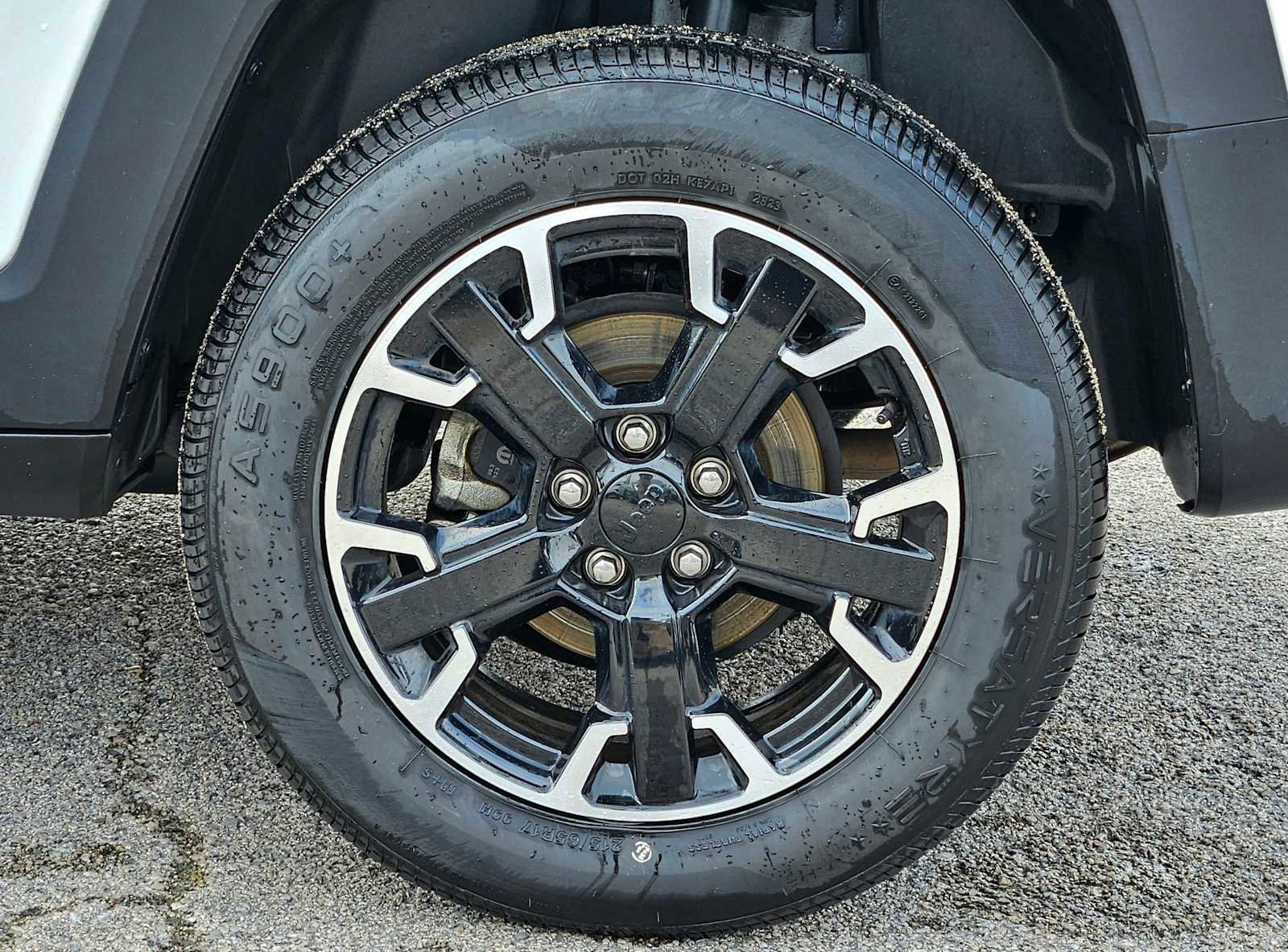 Used 2023 Jeep Renegade Trailhawk image 14