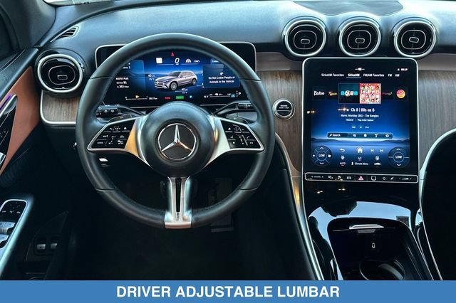 Used 2025 Mercedes-Benz GLC 350e 4MATIC w/ Driver Assistance Package image 15