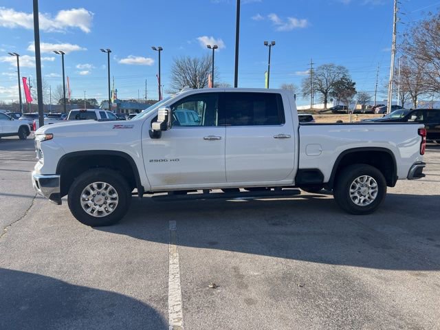 Used 2024 Chevrolet Silverado 2500 LTZ w/ LTZ Plus Package image 10