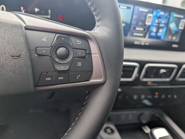 New 2026 Nissan Sentra SV w/ SV Convenience Package FWD image 19
