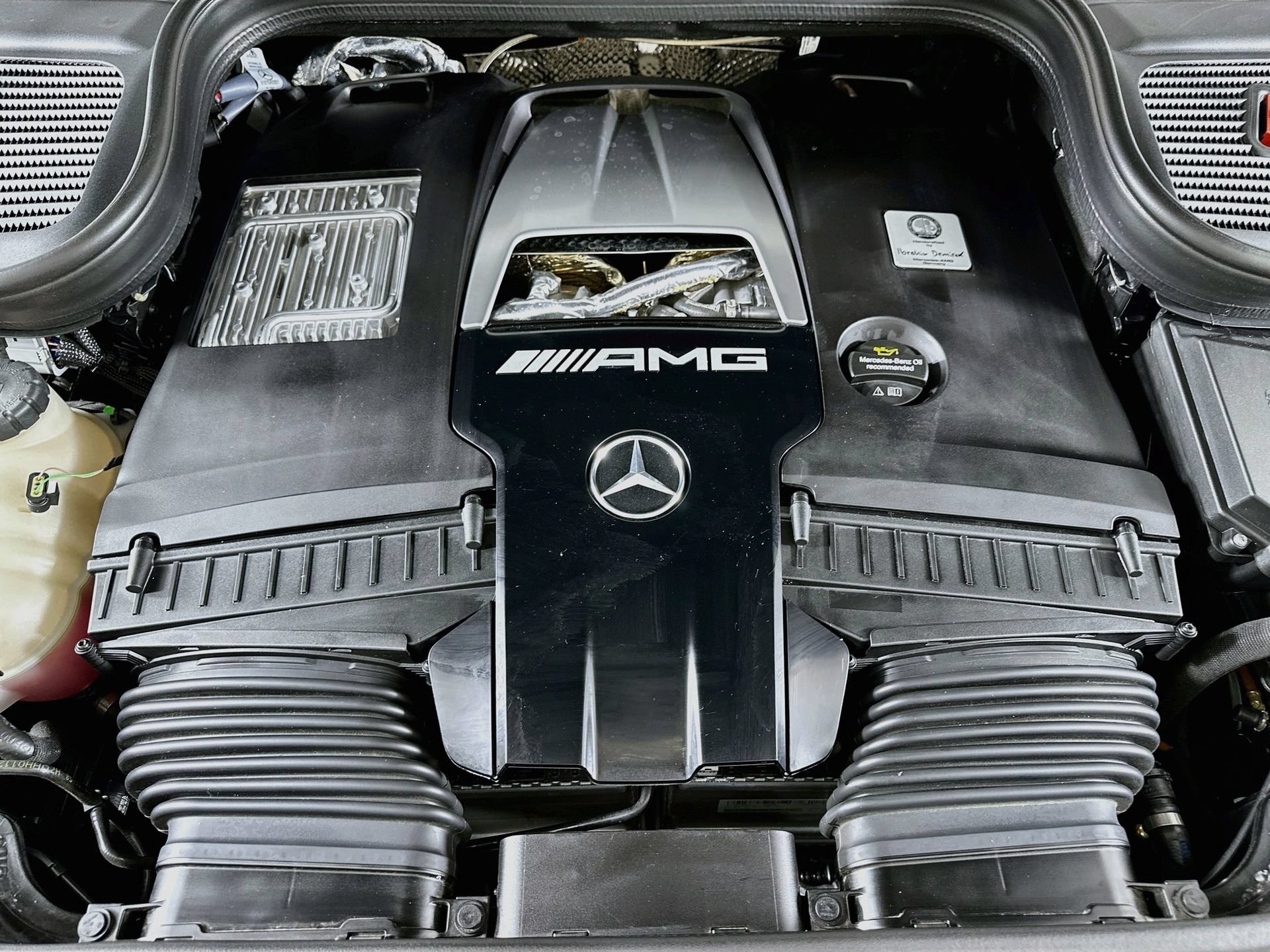 Used 2026 Mercedes-Benz GLS 63 AMG 4MATIC image 34