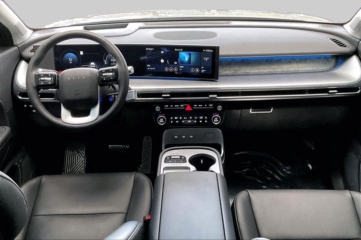 Certified 2026 Hyundai Ioniq 9 Calligraphy AWD/4WD image 15