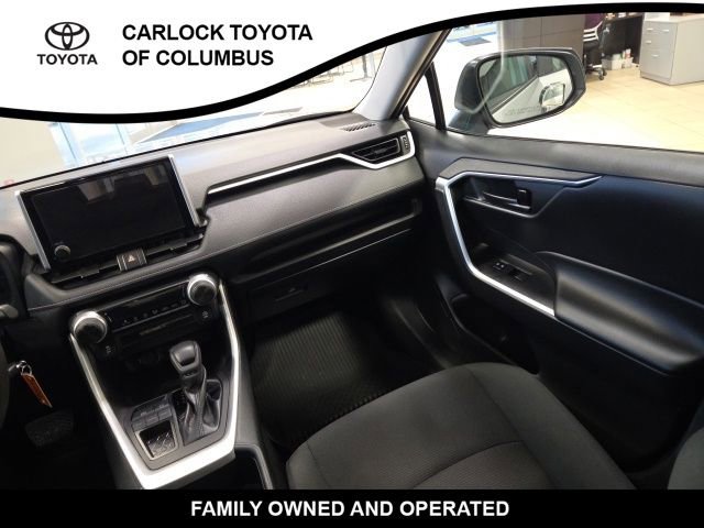 Used 2024 Toyota RAV4 LE FWD image 18