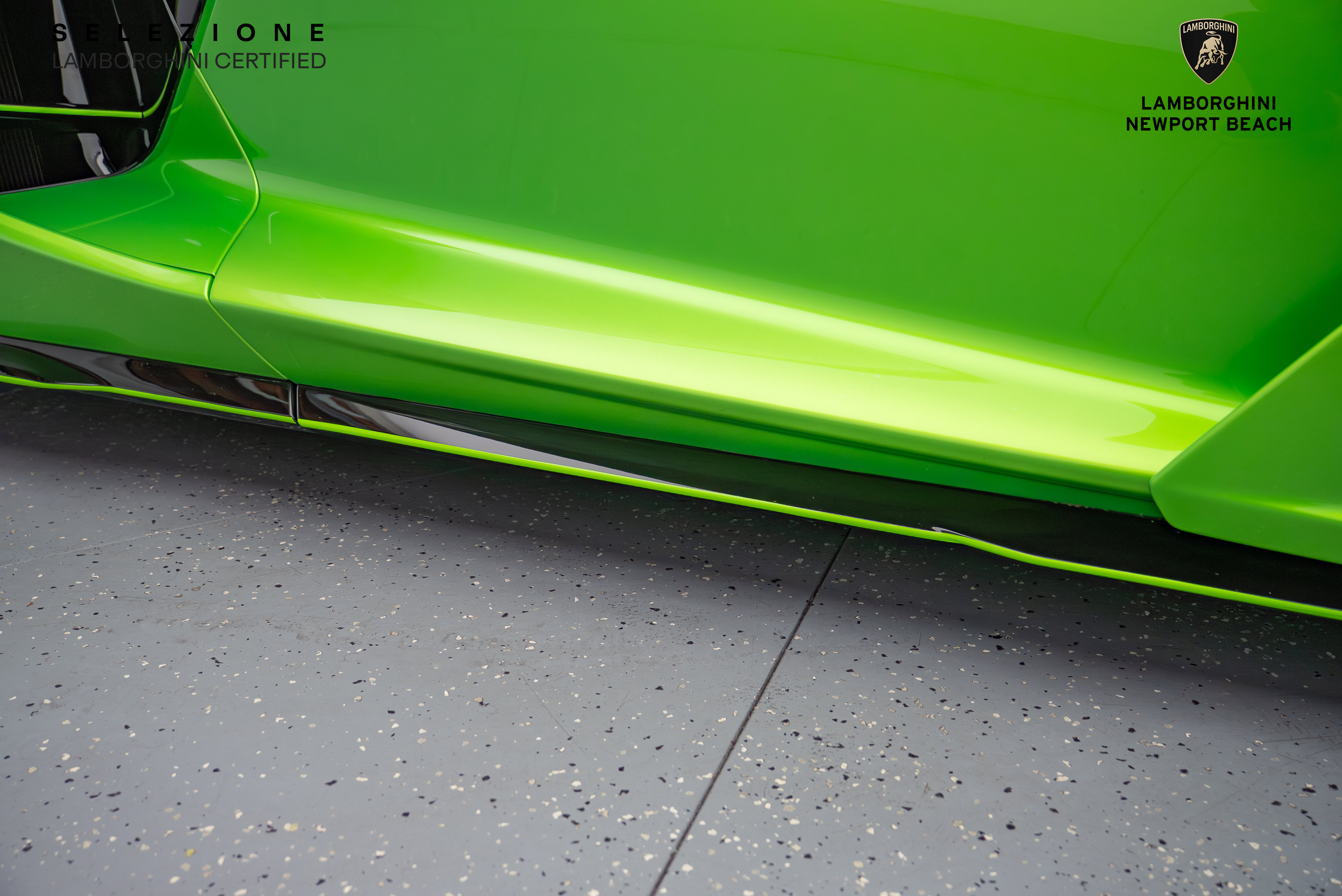 Used 2024 Lamborghini Revuelto AWD/4WD image 4