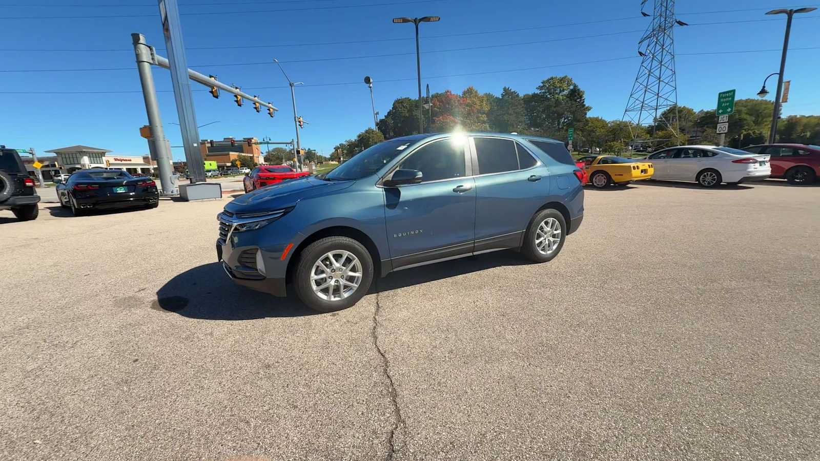 Certified 2024 Chevrolet Equinox LT AWD/4WD image 4
