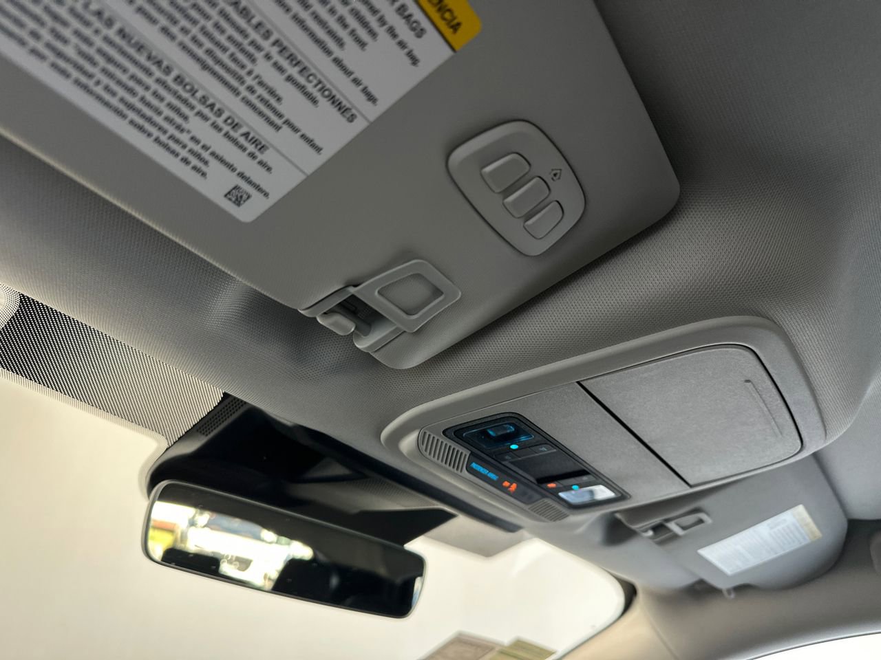 New 2024 Ford Mustang Mach-E Select w/ Comfort Package Lite image 30