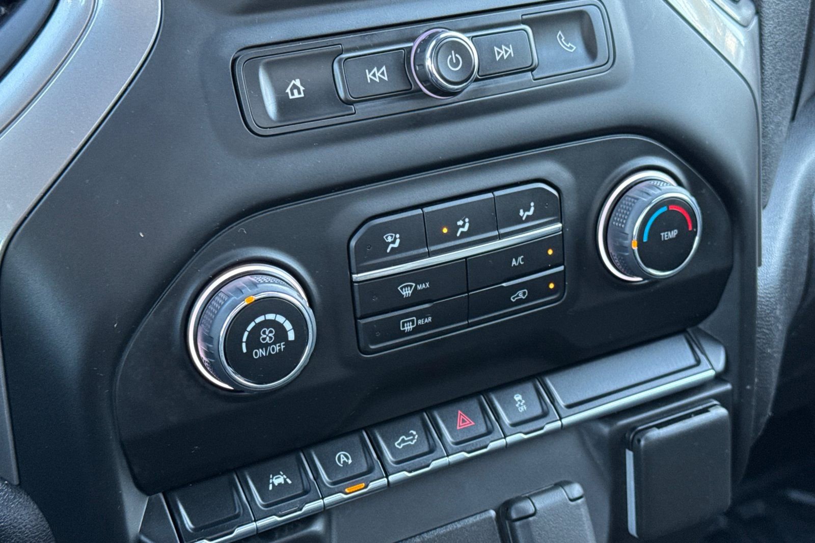 Used 2022 Chevrolet Silverado 1500 W/T w/ WT Value Package image 19