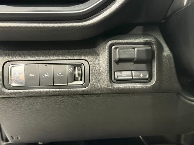 Used 2024 Chevrolet Silverado EV W/T AWD/4WD image 31