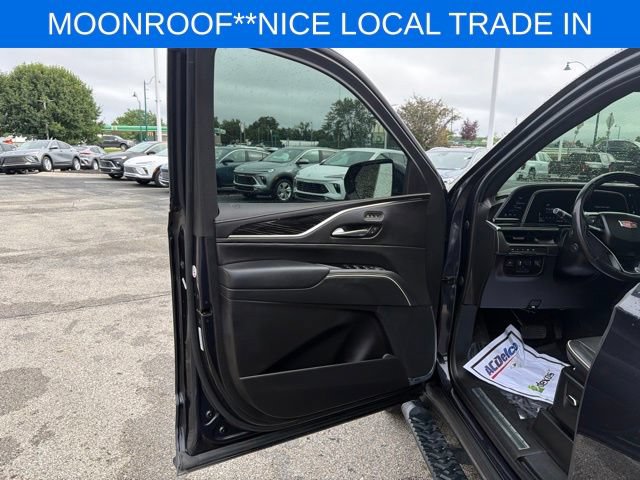 Used 2023 Cadillac Escalade ESV Sport AWD/4WD image 27