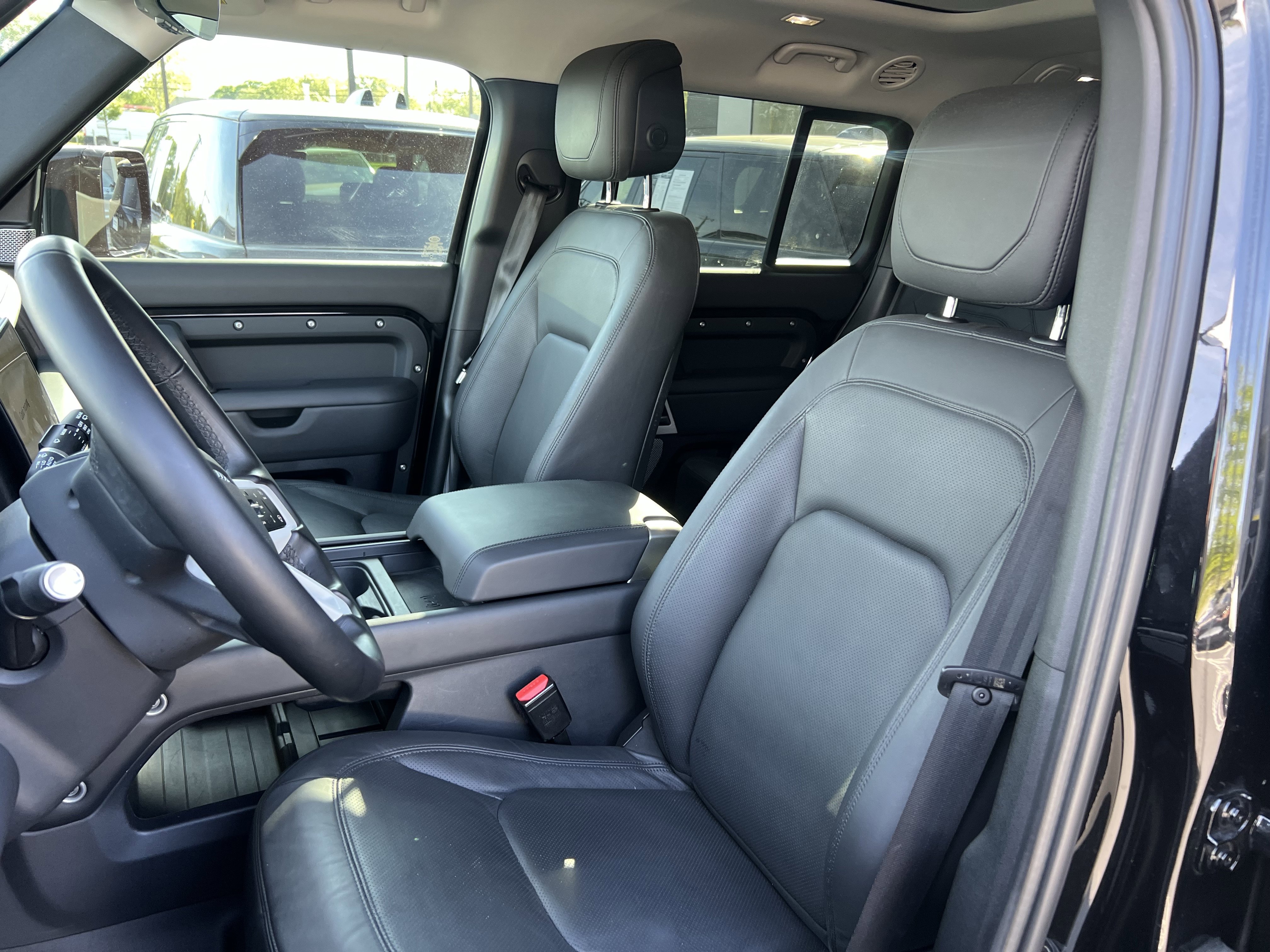 Certified 2024 Land Rover Defender 130 S image 13