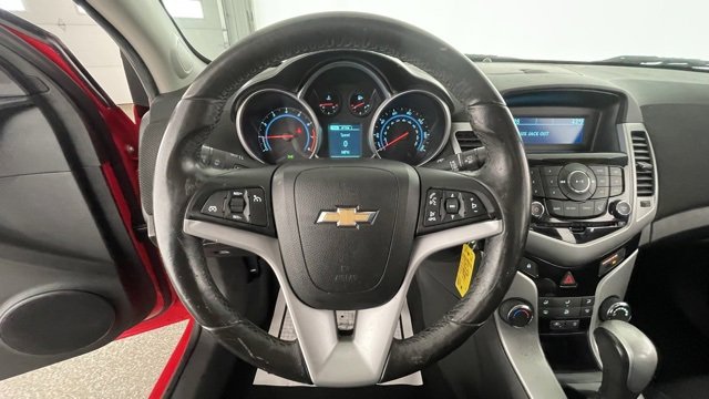Used 2014 Chevrolet Cruze LT image 35