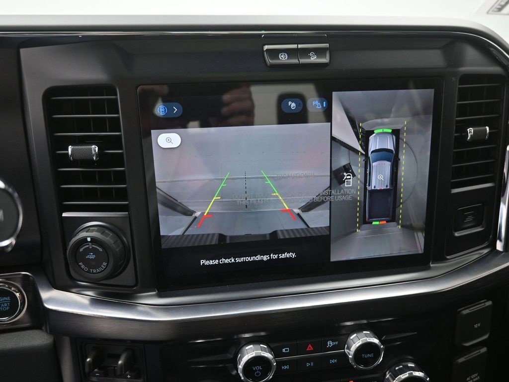 New 2026 Ford F250 Lariat image 3