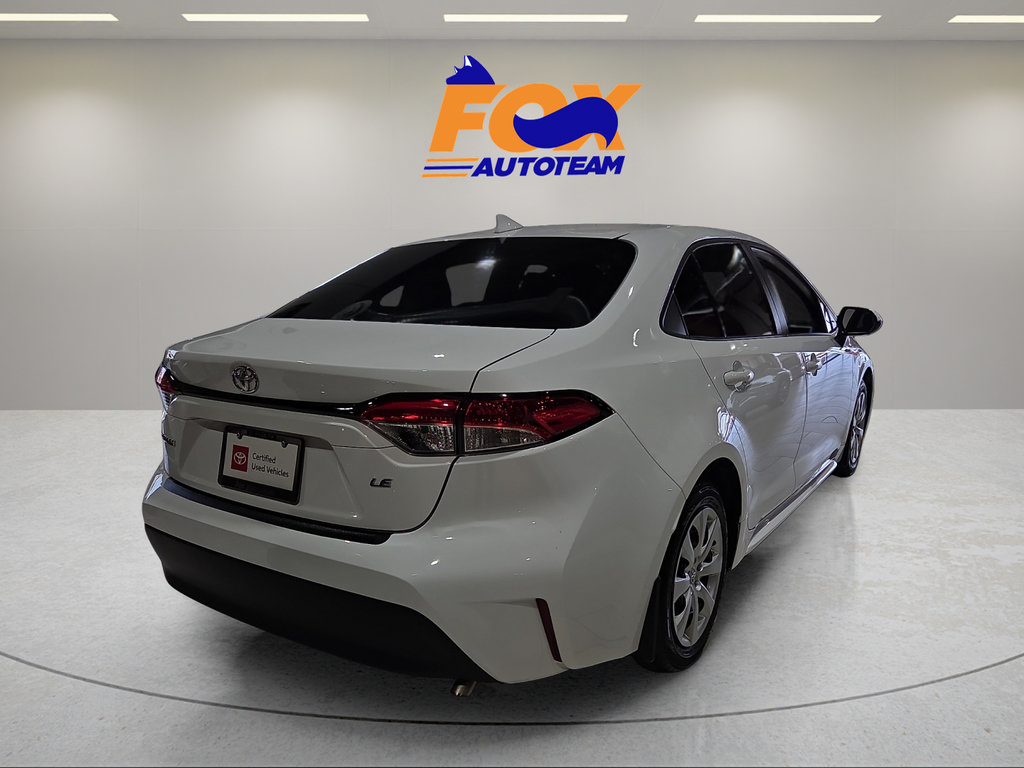 Certified 2025 Toyota Corolla LE FWD image 4