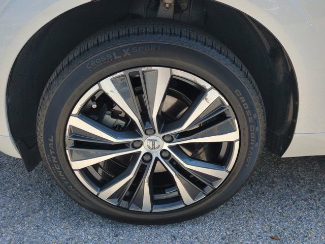Used 2022 Volvo XC60 B5 Momentum w/ Advanced Package AWD/4WD image 10