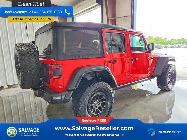 Used 2022 Jeep Wrangler Unlimited Rubicon w/ Xtreme Recon 35" Tire Package AWD/4WD image 4