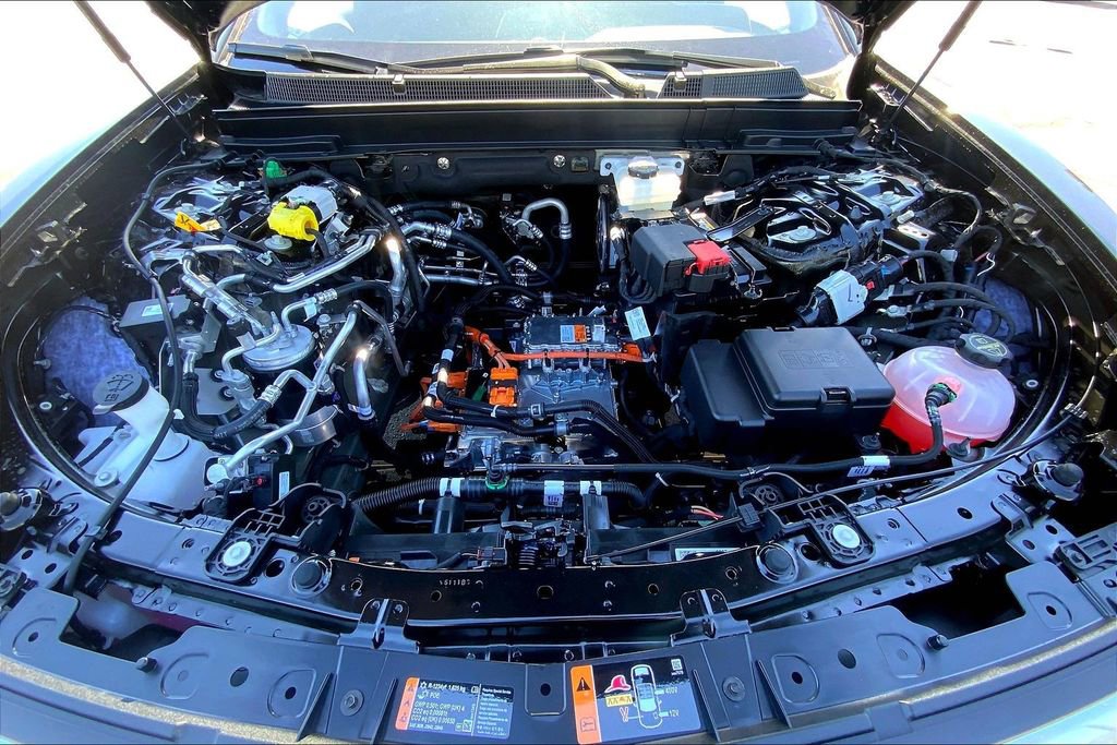 New 2026 Cadillac Lyriq Luxury image 17