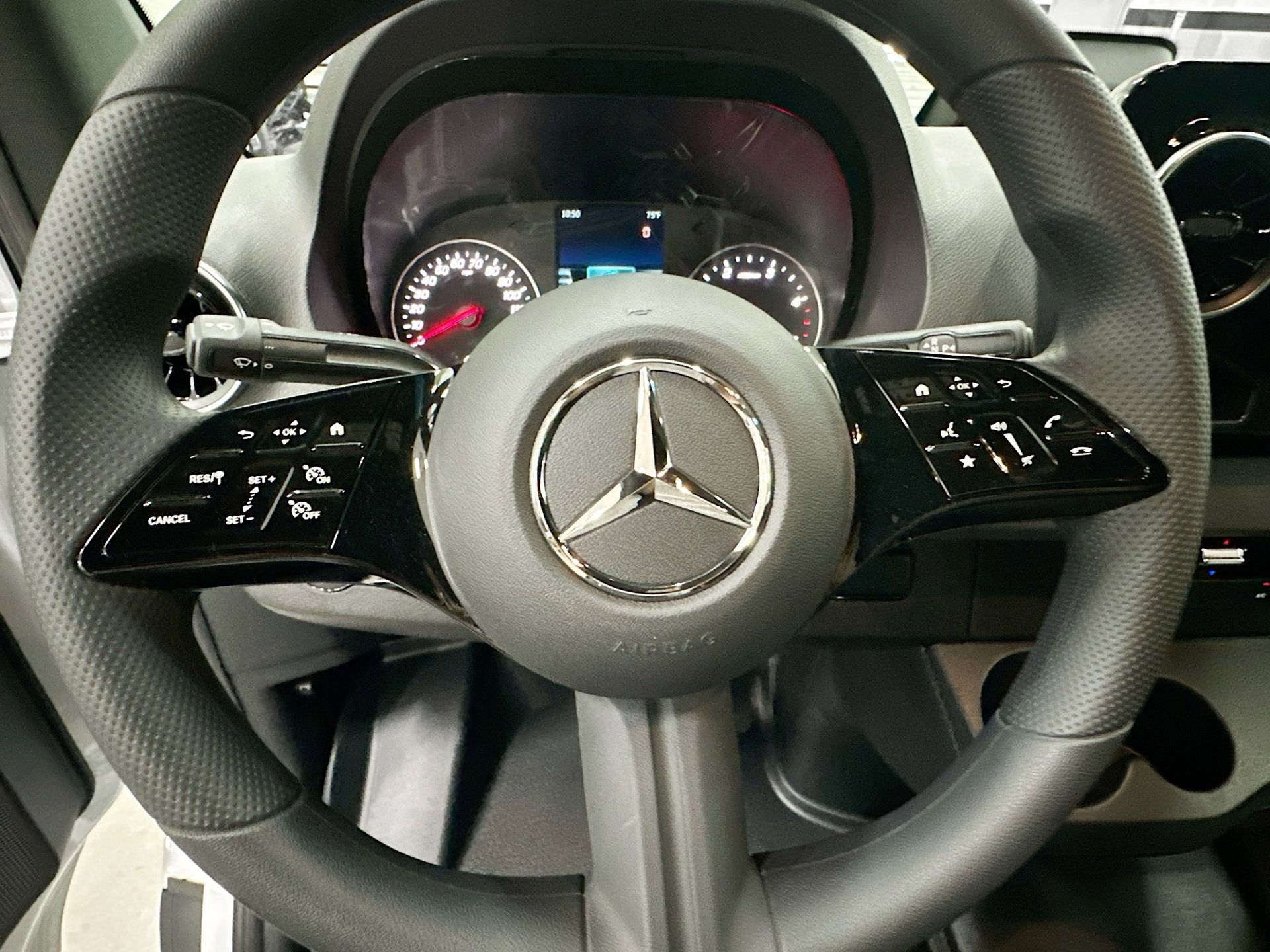 New 2025 Mercedes-Benz Sprinter 3500 image 12
