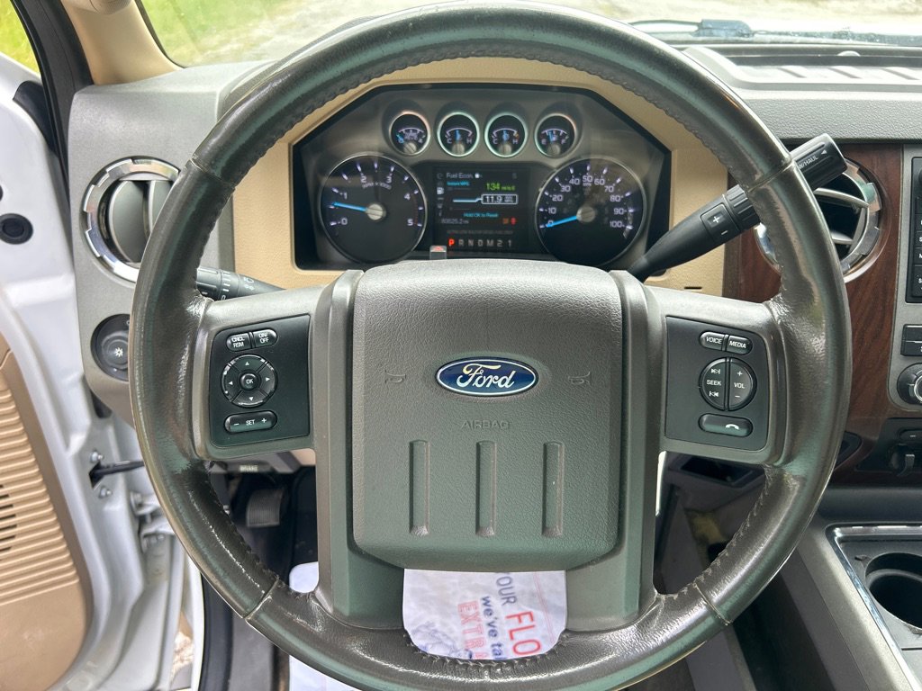 Used 2011 Ford F450 Lariat w/ Lariat Ultimate Pkg AWD/4WD image 9