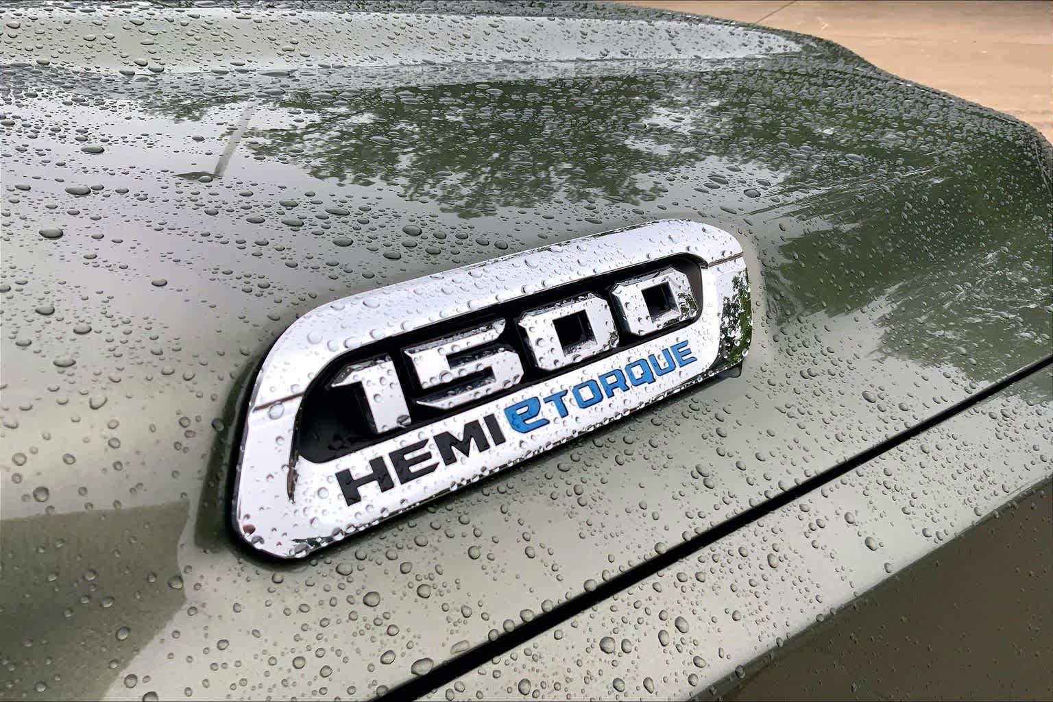 Used 2021 RAM 1500 Laramie AWD/4WD image 29