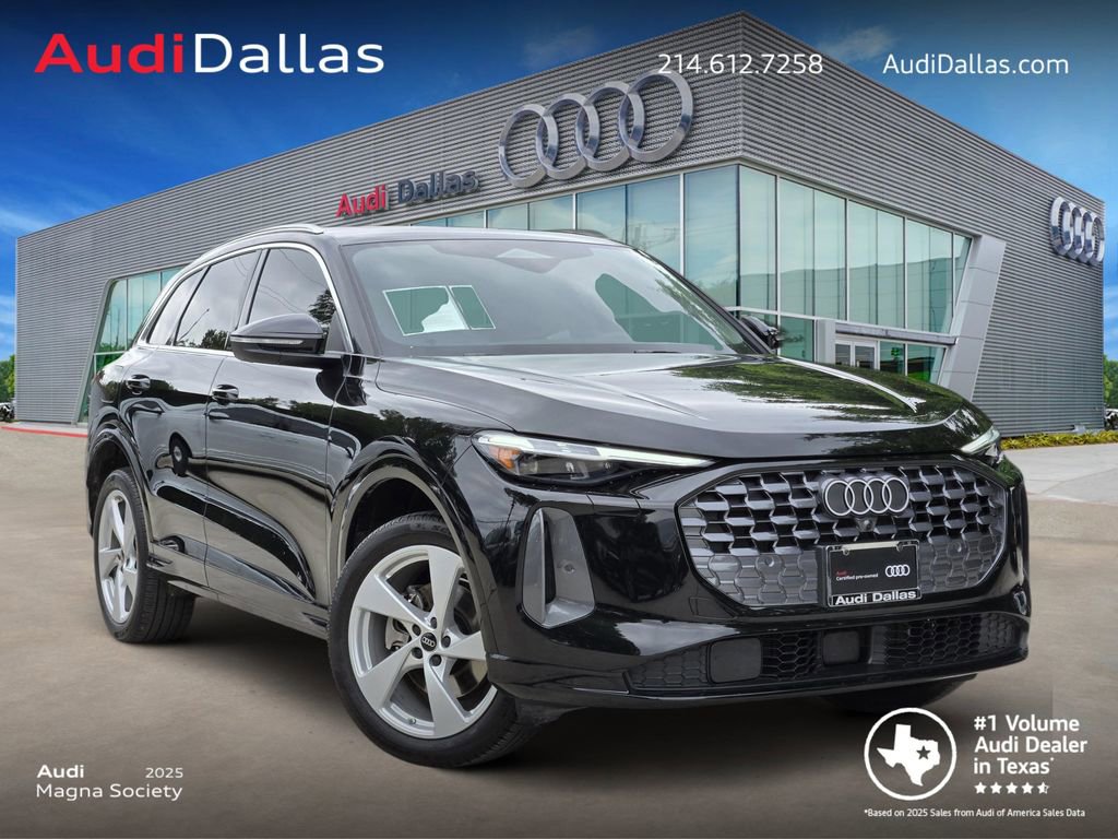 Certified 2025 Audi Q5 Premium w/ Premium Plus